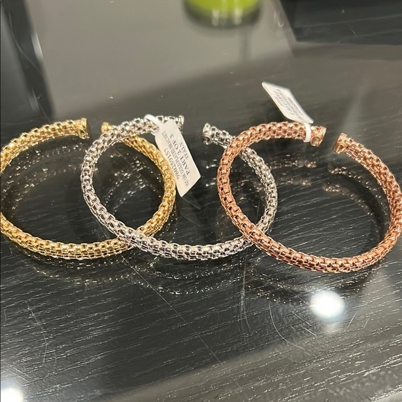 Italy Jewelry - 18K Gold Plated 3 Piece Bracelet Set NEW!